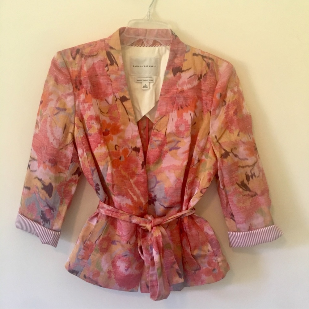 {Banana Republic} Floral Linen Blend Tie Blazer